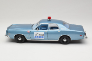 Plymouth Fury Beverly Hills PD Moder GreenLight 1:18 19069 Kovina – slika 4 od 8
