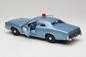 Plymouth Fury Beverly Hills PD Moder GreenLight 1:18 19069 Kovina – slika 5 od 8