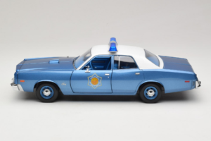 Plymouth Fury Police Pursuit Smokey and the Bandit GreenLight 1:18 19044 Kovina – slika 4 od 8