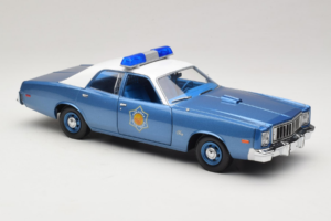 Plymouth Fury Police Pursuit Smokey and the Bandit GreenLight 1:18 19044 Kovina – slika 6 od 8