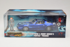 Pontiac Firebird Pennywise With Figure Jada 1:24 31118 Kovina