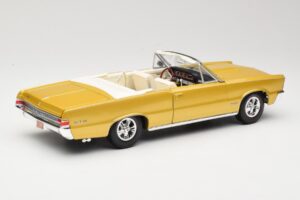Pontiac GTO Hurst Edition Zlat Maisto 1:18 531884 Kovina – slika 3 od 8