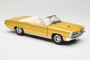 Pontiac GTO Hurst Edition Zlat Maisto 1:18 531884 Kovina – slika 6 od 8