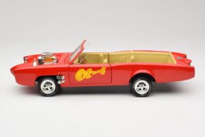 Pontiac GTO Monkeemobile Rdeč ERTL 1:18 33150 Kovina – slika 4 od 8