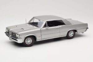 Pontiac GTO Srebrna Sun Star 1:18 1821 Kovina