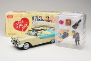 Pontiac Star Chief I Love Lucy Nautilus Blue Bel Sun Star 1:18 5057 Kovina – slika 7 od 7
