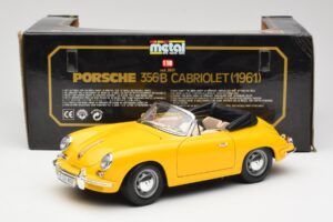 Porsche 356B Kabriolet Rumen Bburago 1:18 3031 Kovina – slika 8 od 8