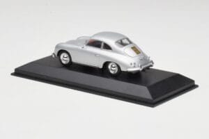 Porsche 356B Coupe Srebrna Minichamps 1:43 400064321 Kovina – slika 3 od 4