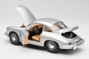 Porsche 356B Srebrn & Rjava Notranjost Bburago 1:18 3021-M2 Kovina – slika 5 od 8