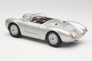 Porsche 550 A Spyder Srebrna Maisto 1:18 50314 Kovina – slika 7 od 8