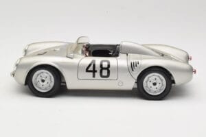 Porsche 550A Spyder #48 Sports Prototype 1955 Maisto 1:18 50341 Kovina – slika 4 od 8
