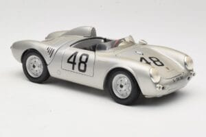 Porsche 550A Spyder #48 Sports Prototype 1955 Maisto 1:18 50341 Kovina – slika 6 od 8