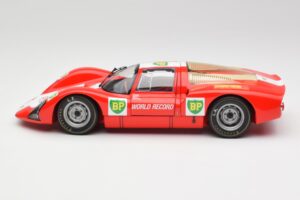 Porsche 906E BP World Record Runs Monza 1967 Minichamps 1:18 100676100 Kovina – slika 4 od 8