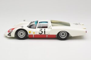 Porsche 906 LH #31 H. Herrmann / H. Linge Porsche System Engineering 24 Hours of Le Mans 1966 Minichamps 1:18 100666131 Kovin – slika 4 od 8