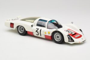Porsche 906 LH #31 H. Herrmann / H. Linge Porsche System Engineering 24 Hours of Le Mans 1966 Minichamps 1:18 100666131 Kovin – slika 6 od 8