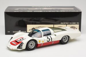 Porsche 906 LH #31 H. Herrmann / H. Linge Porsche System Engineering 24 Hours of Le Mans 1966 Minichamps 1:18 100666131 Kovin – slika 8 od 8
