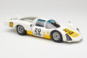 Porsche 906LH #32 Porsche System Engineering G. Schutz / P. De Klerk 24 Hours of Le Mans 1966 Minichamps 1:18 100666132 Kovin – slika 6 od 8