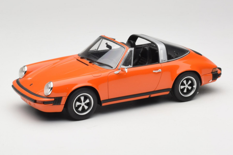 Porsche 911 G-Series 2.7 Targa Oranžna GT Spirit 1:18 GT023A Smola