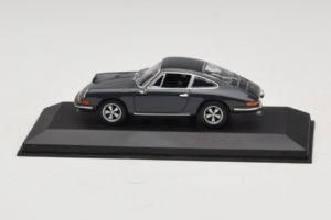 Porsche 911 901 Siv Minichamps 1:43 943067124 Kovina
