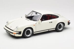 Porsche 911 930 Carrera 3.2 Grand Prix White Minichamps 1:18 100063024 Kovina