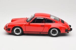 Porsche 911 930 Carrera 3.2 Guards Red Minichamps 1:18 100063021 Kovina – slika 4 od 8