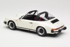 Porsche 911 930 Carrera Targa 3.2 Grand Prix White Minichamps 1:18 100063062 Kovina – slika 7 od 8