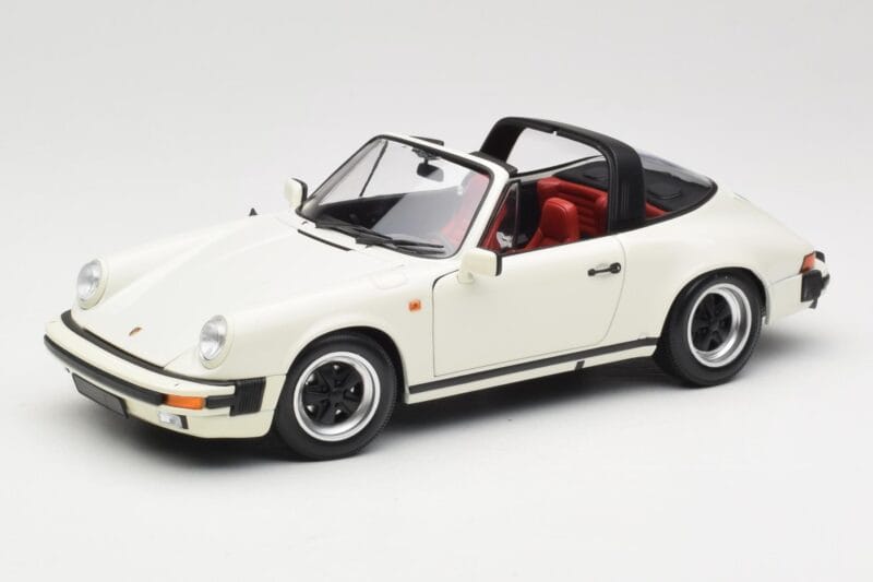 Porsche 911 930 Carrera Targa 3.2 Grand Prix White Minichamps 1:18 100063062 Kovina