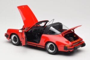Porsche 911 930 Carrera Targa 3.2 Guards Red Minichamps 1:18 100063061 Kovina – slika 6 od 9