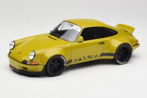Porsche 911 930 RWB Classic Kaki GT Spirit 1:18 GT120 Smola
