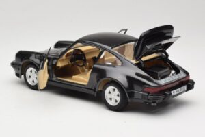 Porsche 911 930 Turbo Zelena Tonka 1:18 01677 Kovina – slika 5 od 8
