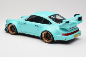 Porsche 911 964 RWB Tiffany GT Spirit 1:12 GT951 Smola – slika 5 od 6