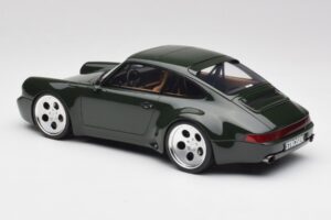 Porsche 911 964 Strosek Mega 30 Hrastovo Zelena Metalik GT Spirit 1:18 GT482 Smola – slika 5 od 6