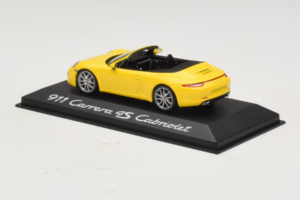 Porsche 911 991 Carrera 4S Kabriolet Rumen Minichamps 1:43 WAP0201120C Kovina – slika 3 od 5