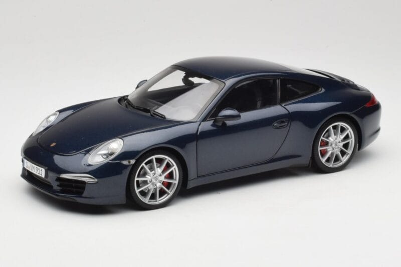 Porsche 911 991 Carrera S Blue Metallic Minichamps 1:18 WAP0210200C Kovina