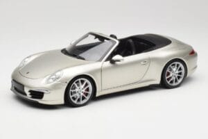 Porsche 911 991 Carrera S Kabriolet GT Srebrn Metalik Minichamps 1:18 100061030 Kovina