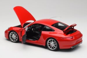 Porsche 911 991 Carrera S Guards Rdeč Minichamps 1:18 100061020 Kovina – slika 5 od 8