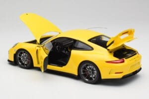 Porsche 911 991 GT3 Racing Rumena & Srebrna Kolesa Minichamps 1:18 110062722 Kovina – slika 5 od 8
