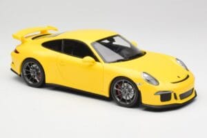 Porsche 911 991 GT3 Racing Rumena & Srebrna Kolesa Minichamps 1:18 110062722 Kovina – slika 6 od 8