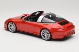 Porsche 911 991 Targa GTS Rdeč GT Spirit 1:18 GT718 Smola – slika 5 od 6
