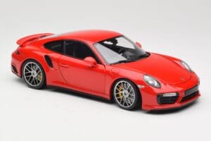 Porsche 911 991 Turbo S Guards Red Minichamps 1:18 110067122 Kovina – slika 6 od 8