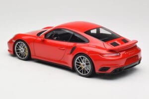 Porsche 911 991 Turbo S Guards Red Minichamps 1:18 110067122 Kovina – slika 7 od 8