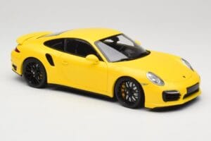 Porsche 911 991 Turbo S Rumen S Črnimi Platišči Minichamps 1:18 110062321 Kovina – slika 6 od 8