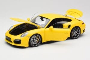 Porsche 911 991 Turbo S Rumen S Srebrnimi Platišči Minichamps 1:18 110062322 Kovina – slika 2 od 8
