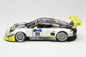 Porsche 911 991.1 GT3 R #911 Manthey Racing N. Tandy / E. Bamber 24h Nurburgring 2016 Minichamps 1:18 155166911 Kovina – slika 3 od 6