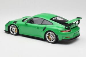 Porsche 911 991.1 GT3 RS Lizard Zelena & Srebrna Kolesa Minichamps 1:18 153066229 Kovina – slika 5 od 6