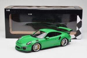 Porsche 911 991.1 GT3 RS Lizard Zelena & Srebrna Kolesa Minichamps 1:18 153066229 Kovina – slika 6 od 6