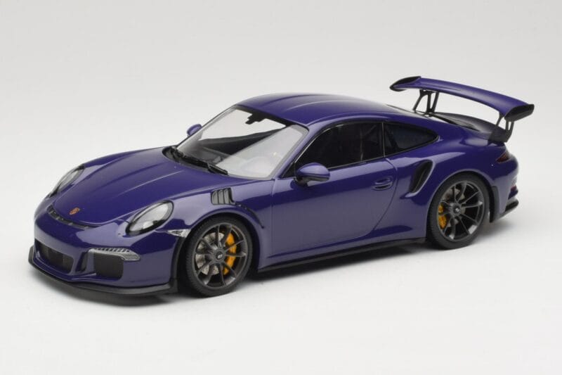 Porsche 911 991.1 GT3 RS Ultraviolet Minichamps 1:18 155066221 Kovina