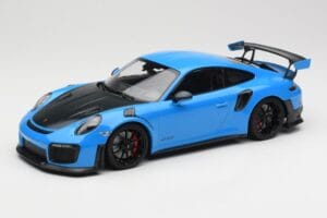 Porsche 911 991.2 GT2 RS Moder s Črnimi Platišči Minichamps 1:18 155068308 Kovina