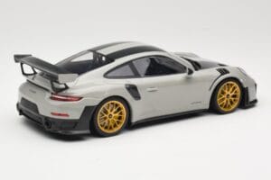 Porsche 911 991.2 GT2 RS Chalk Weissach Package Zlata Platišča Minichamps 1:18 155068304 Kovina – slika 2 od 6