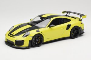 Porsche 911 GT2 RS 991.2 Weissach Package Zelena Črna Kolesa Minichamps 1:18 155068300-1 Kovina